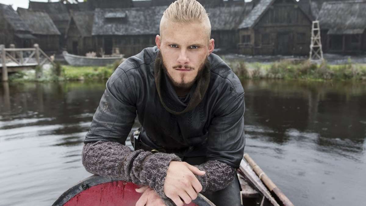 Vikings: Alexander Ludwig se despede da série e ganha objeto importante de  Björn - Notícias Série - como visto na Web - AdoroCinema