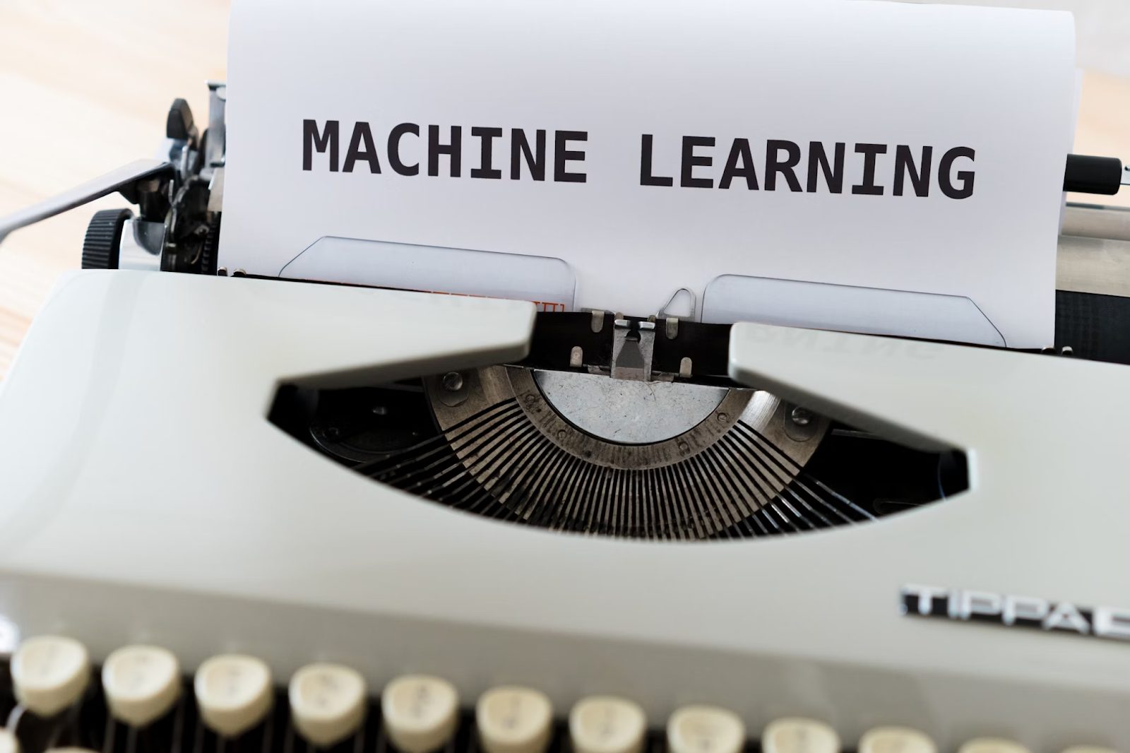 El aprendizaje automático es una de las tecnologías detrás de la IA.